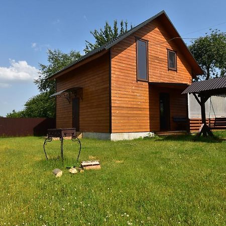 Коттедж Злата Svityaz' Ngoại thất bức ảnh