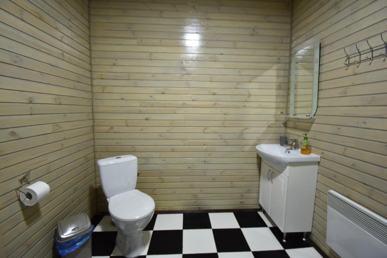 Коттедж Злата Svityaz' Ngoại thất bức ảnh