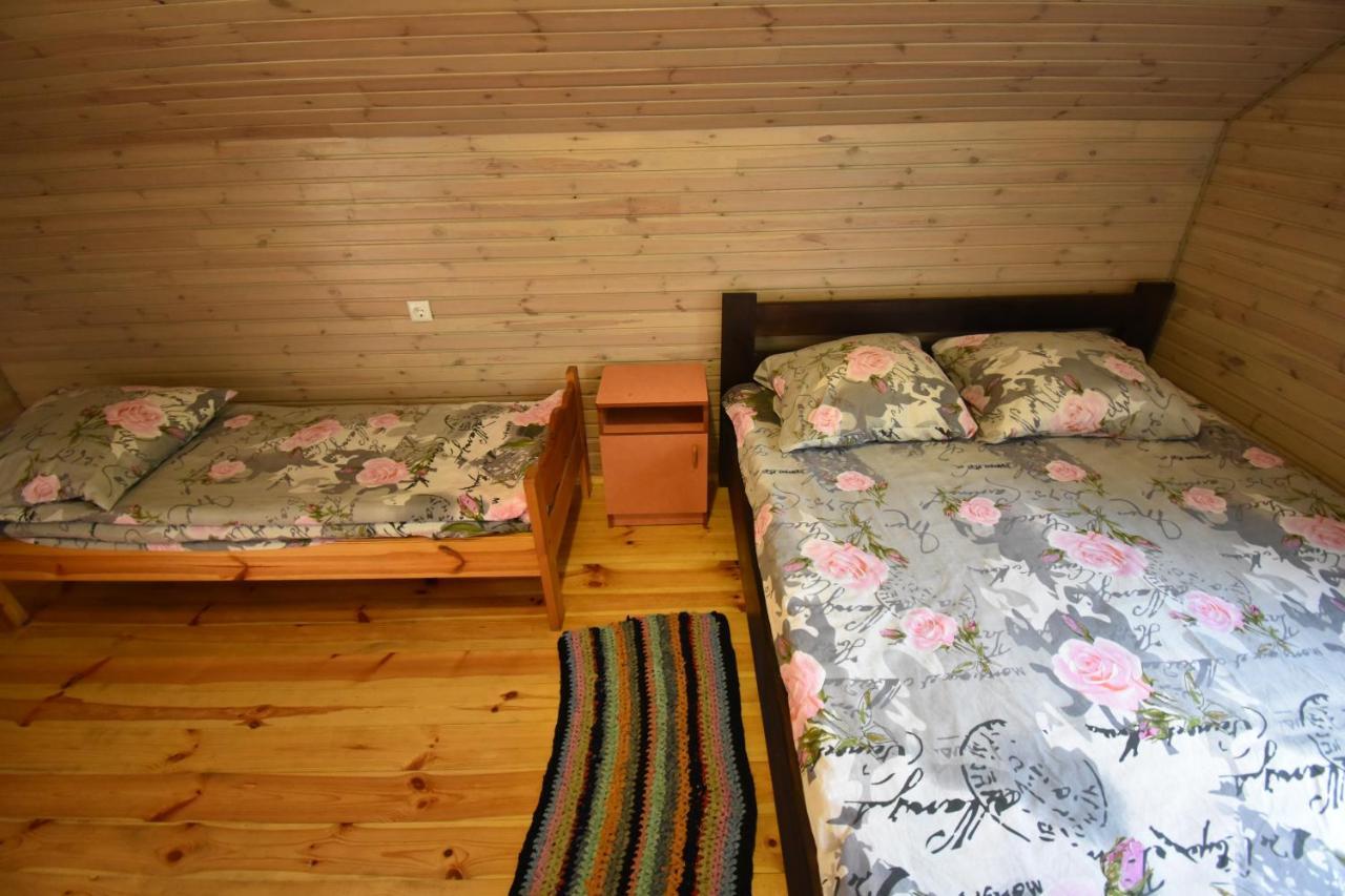 Коттедж Злата Svityaz' Ngoại thất bức ảnh
