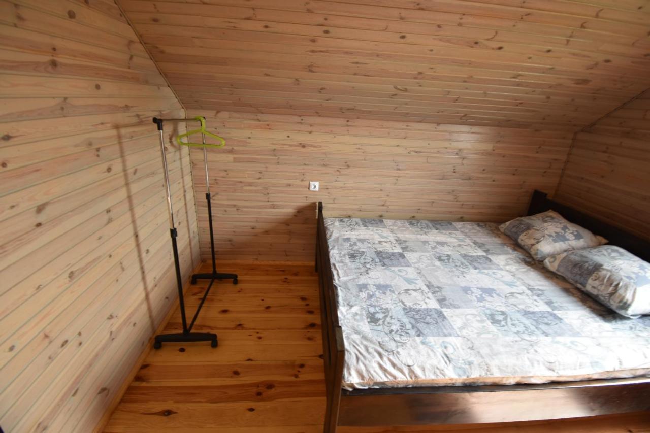 Коттедж Злата Svityaz' Ngoại thất bức ảnh